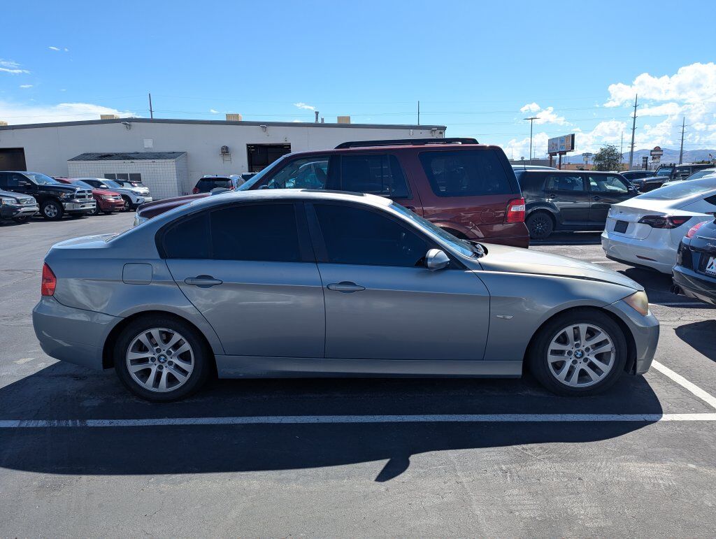 2006 BMW 325i
