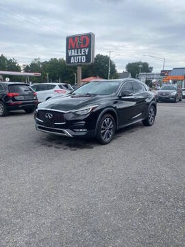 2017 INFINITI QX30