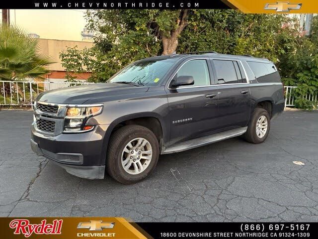 2017 CHEVROLET Suburban