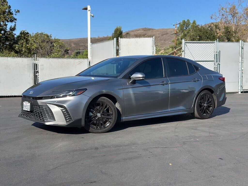 2025 TOYOTA Camry