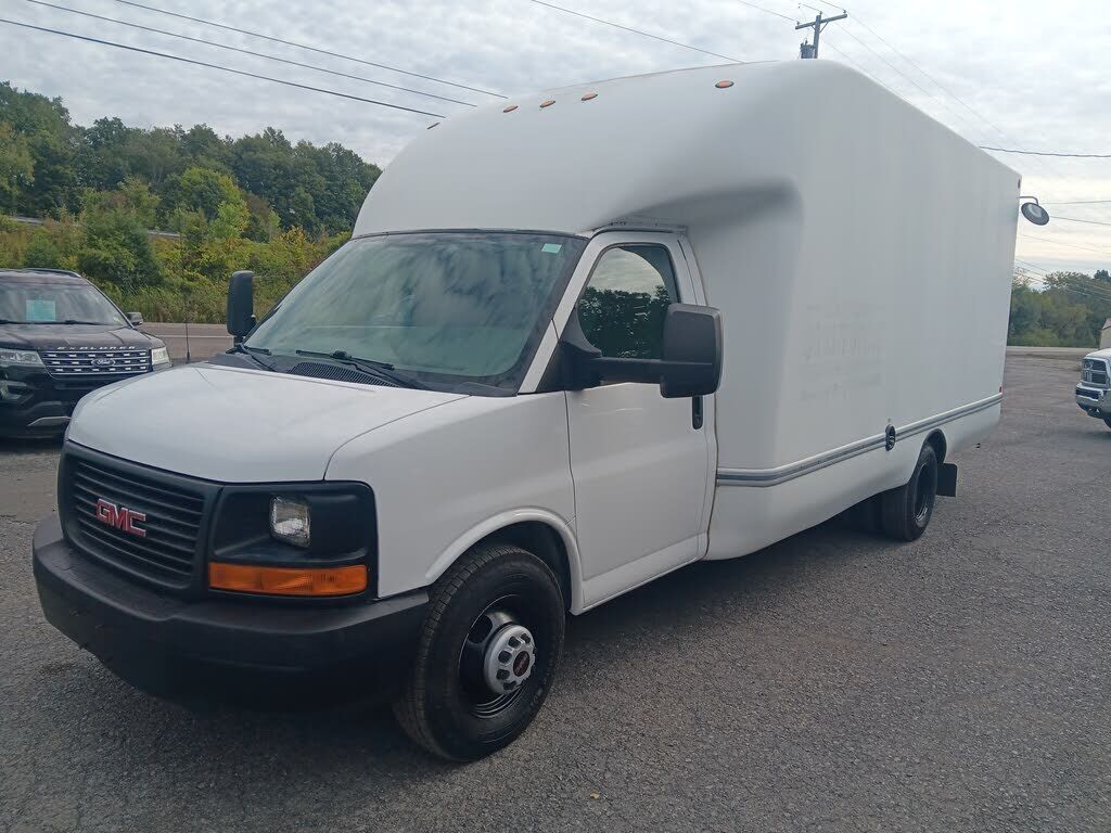 2012 GMC Savana