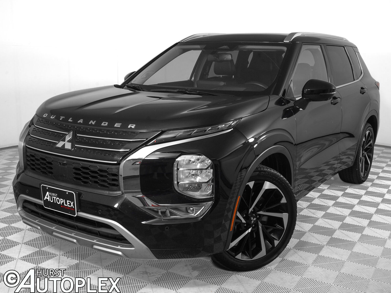 2024 MITSUBISHI Outlander