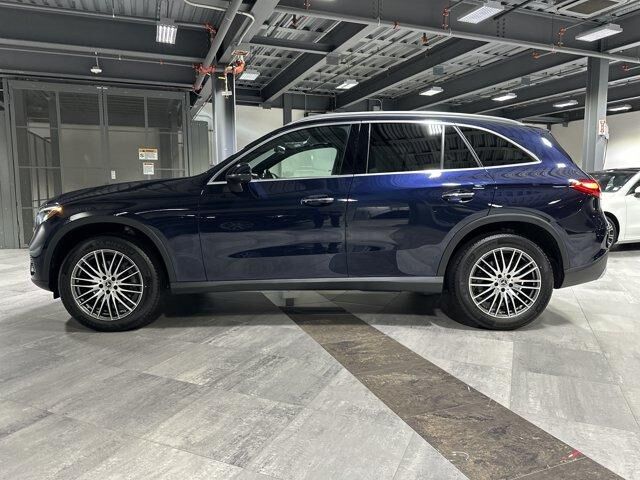 2023 Mercedes-Benz GLC-Class