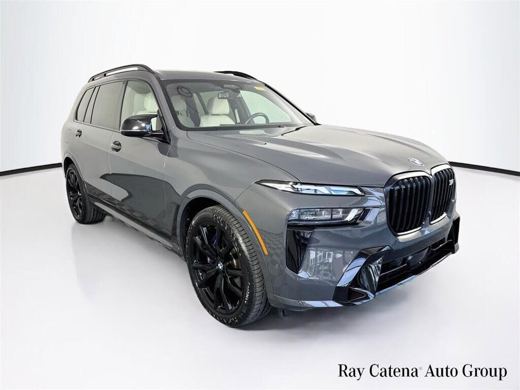 2025 BMW X7
