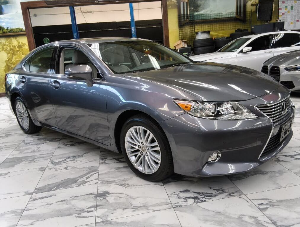 2014 LEXUS ES