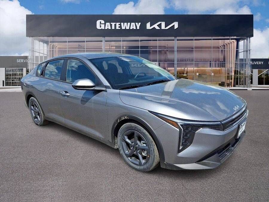 2026 KIA K4