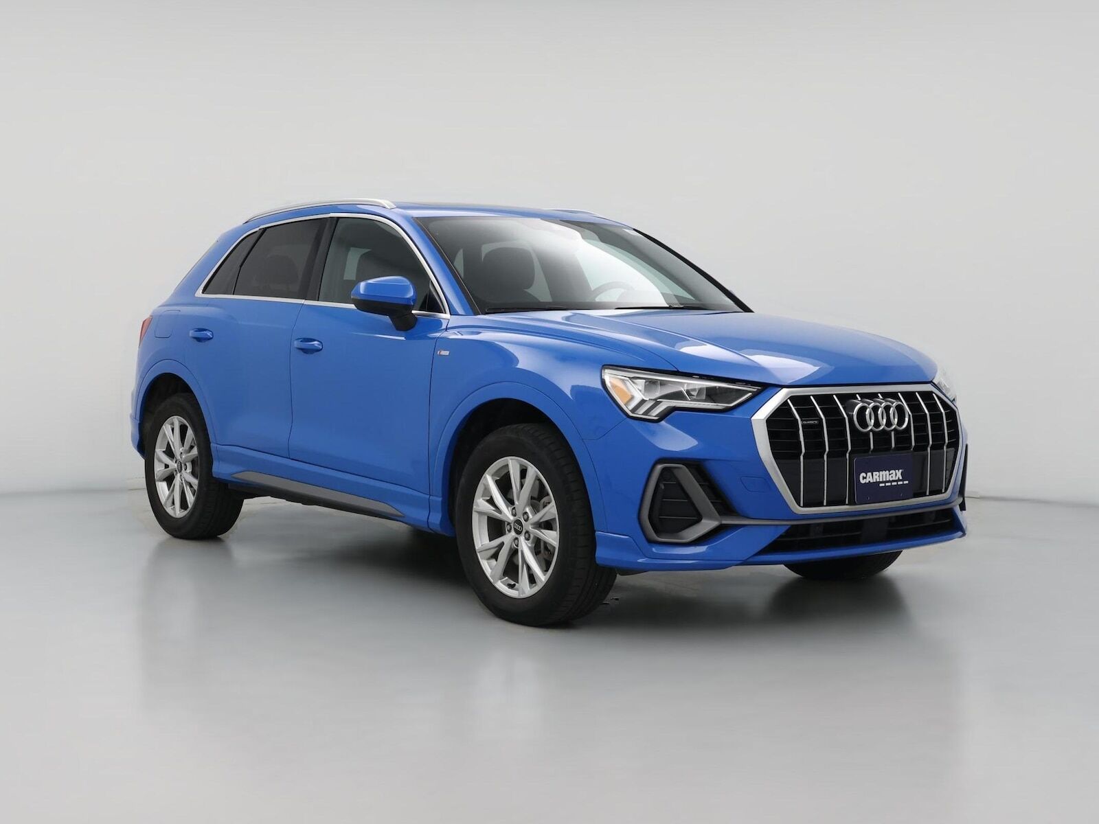2023 AUDI Q3