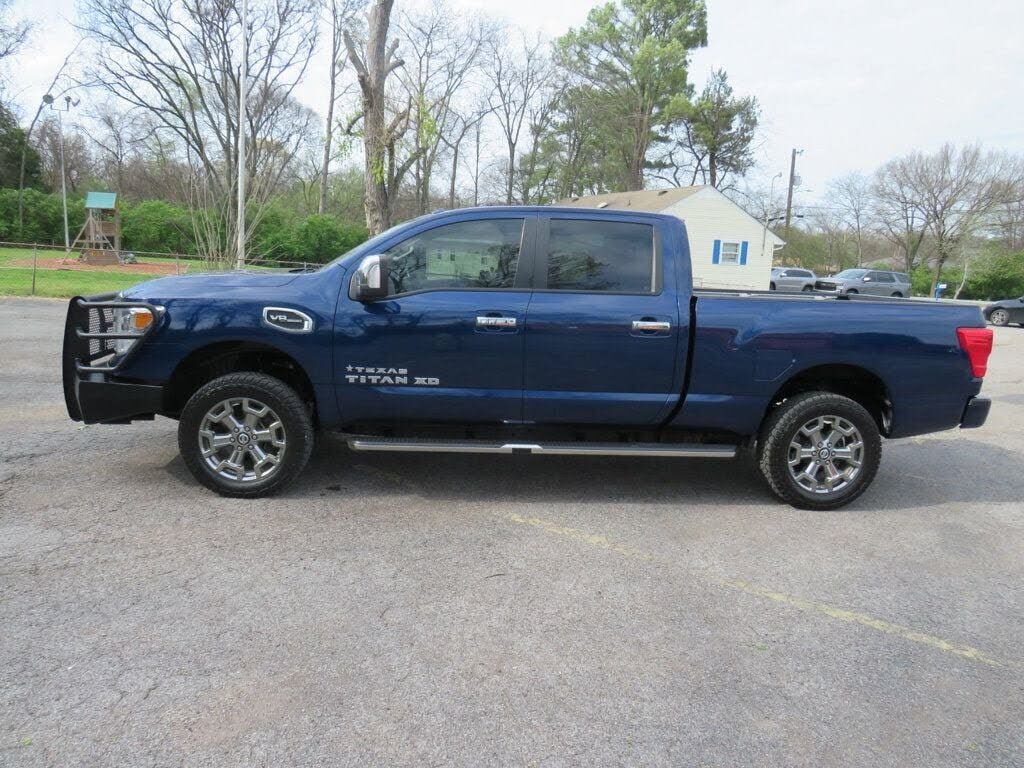 2019 NISSAN Titan