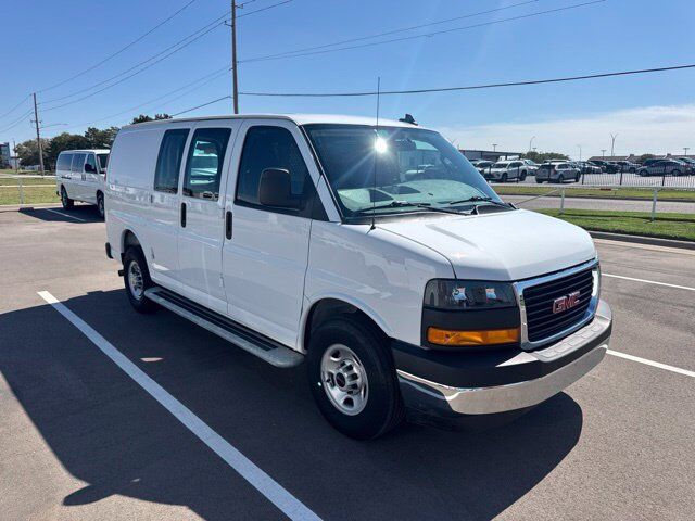2025 GMC Savana