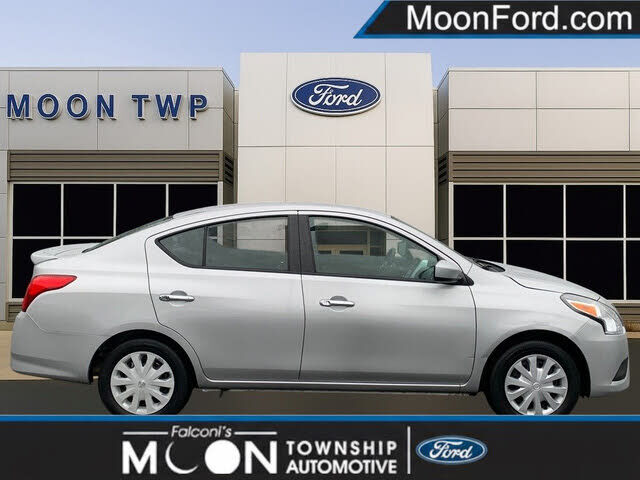 2019 NISSAN Versa