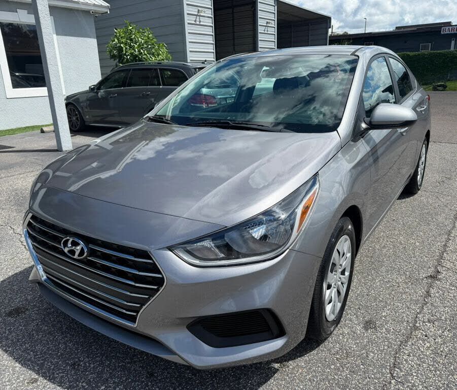 2021 HYUNDAI Accent