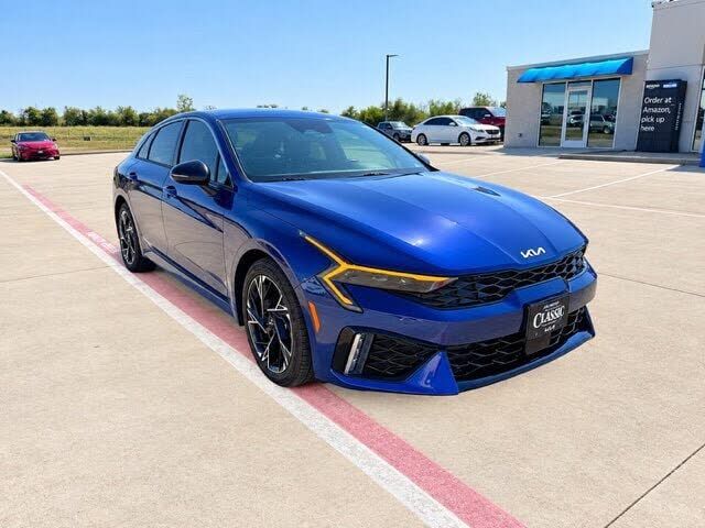2025 KIA K5