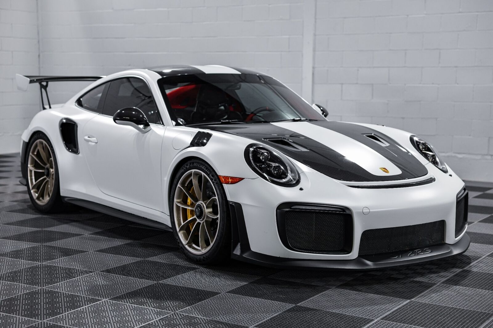 2018 PORSCHE 911