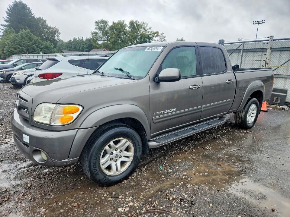 2004 TOYOTA Tundra