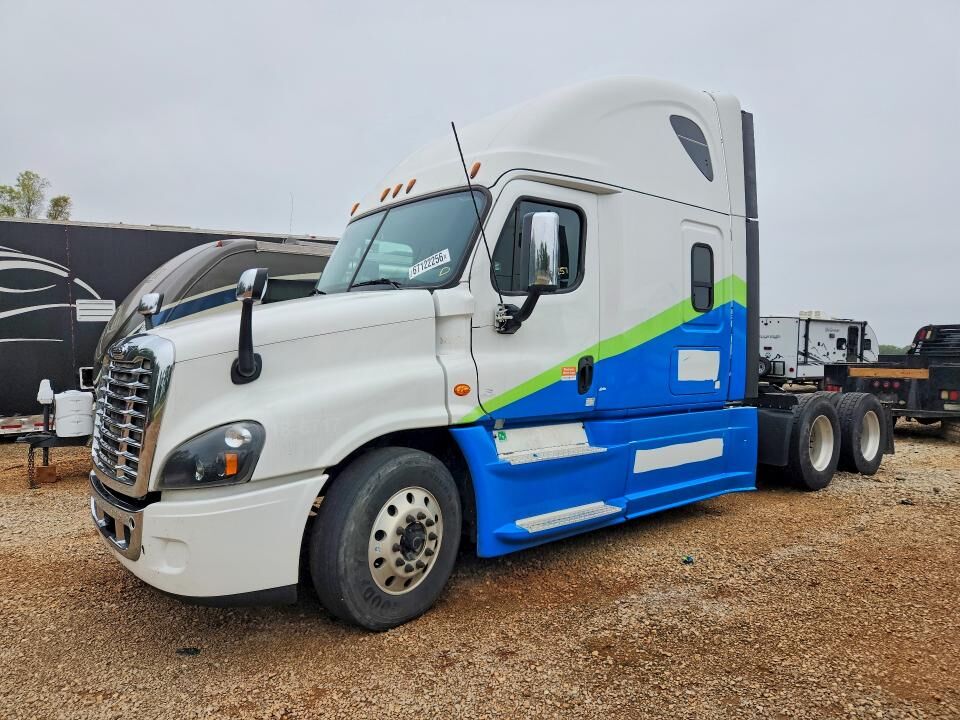 2018 FREIGHTLINER Cascadia