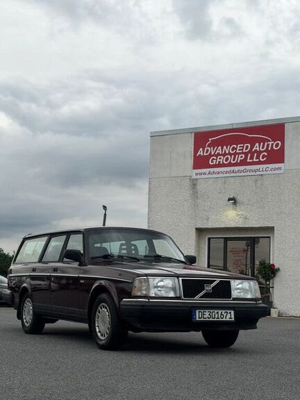 1993 VOLVO 240 Series