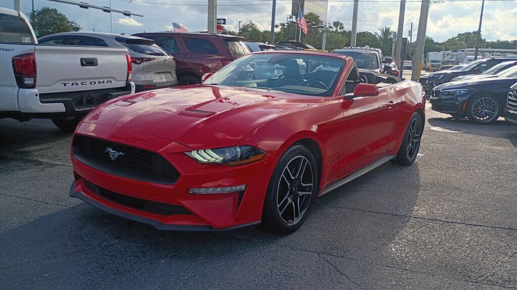 2022 FORD Mustang