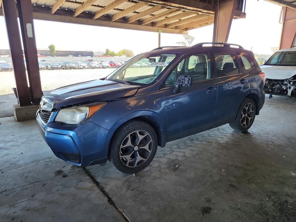 2015 SUBARU Forester