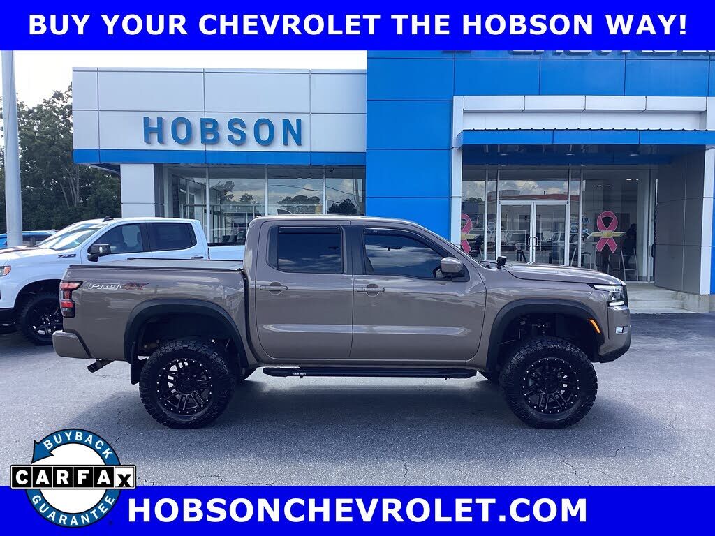 2023 NISSAN Frontier