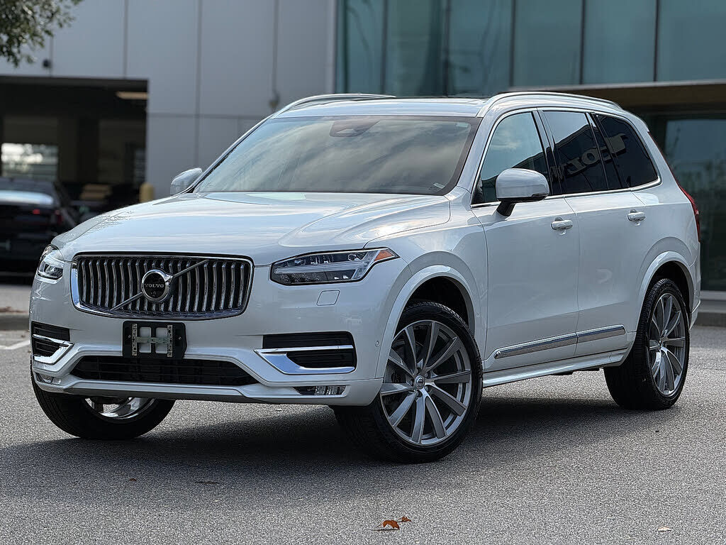 2024 VOLVO XC90