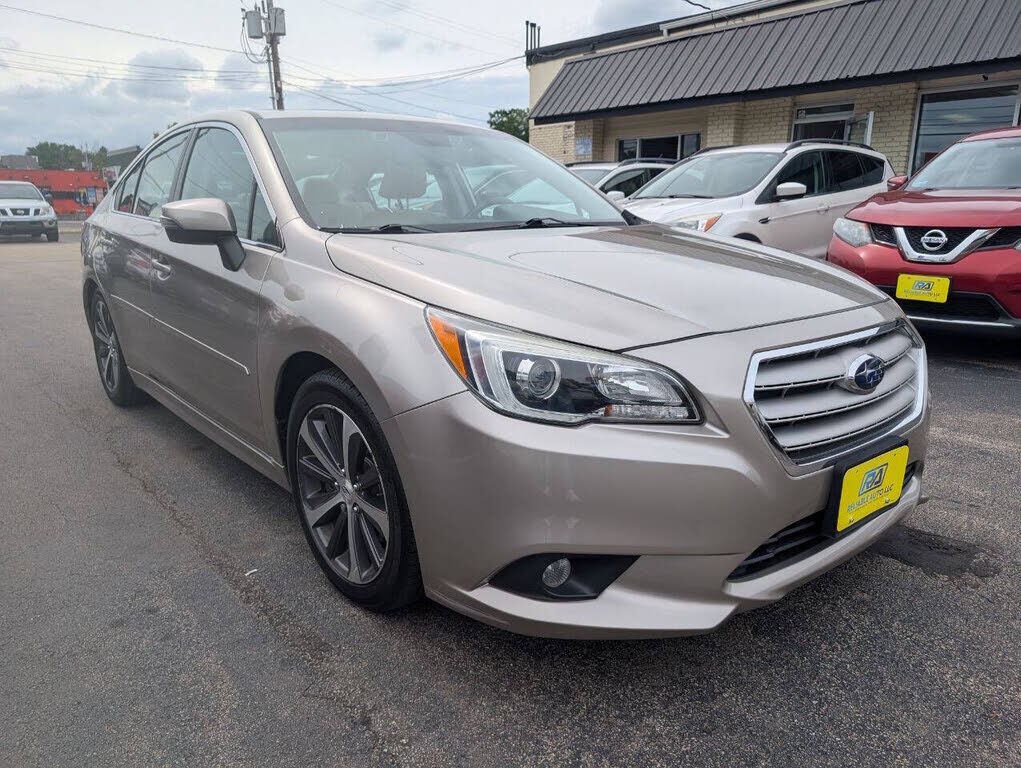 2015 SUBARU Legacy