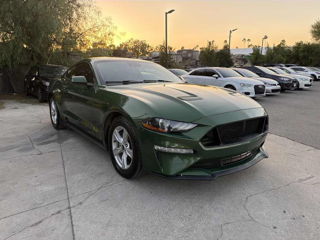 2022 FORD Mustang