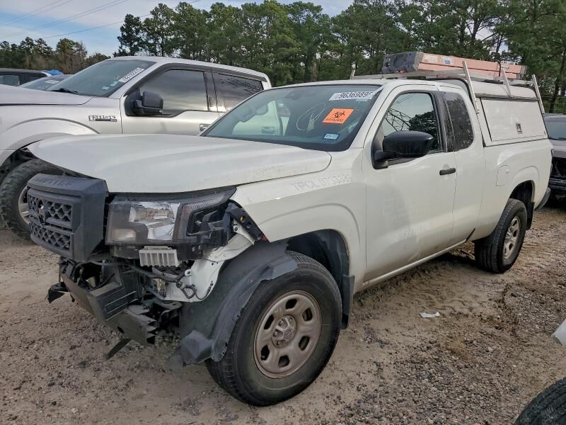 2024 NISSAN Frontier