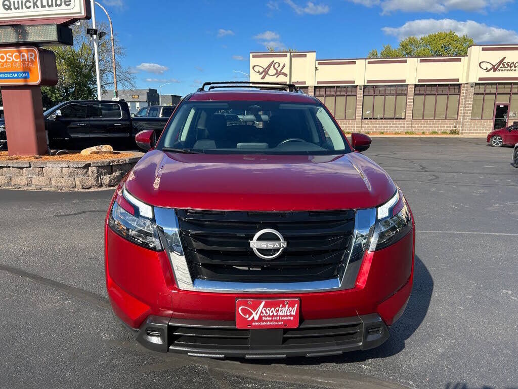 2023 NISSAN Pathfinder