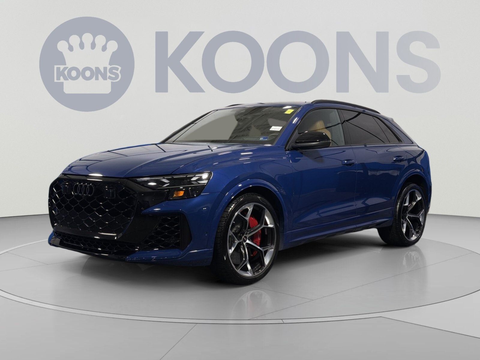 2025 AUDI RS Q8