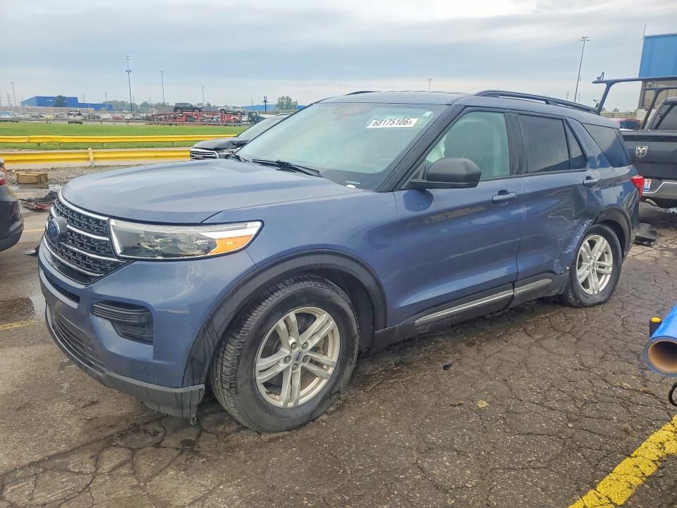 2021 FORD Explorer