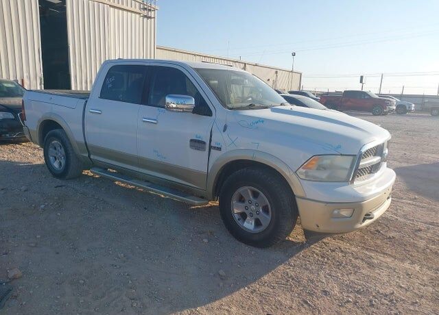 2011 DODGE Ram