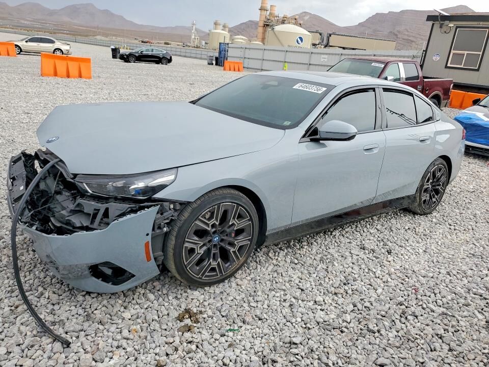 2025 BMW i5