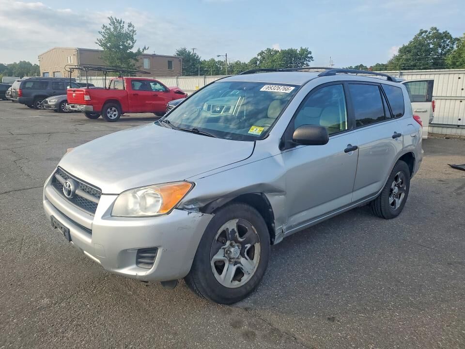2011 TOYOTA RAV4