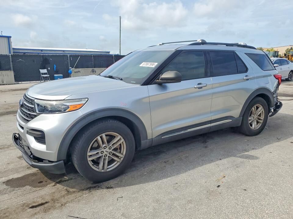 2020 FORD Explorer