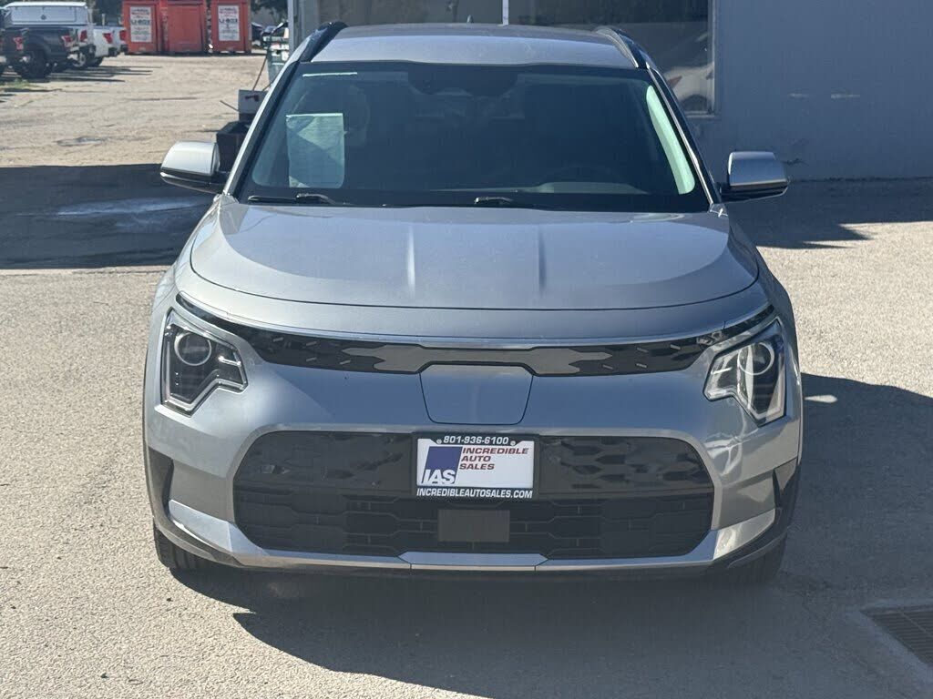 2023 KIA Niro