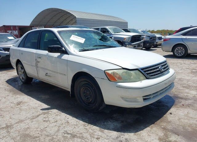 2003 TOYOTA Avalon