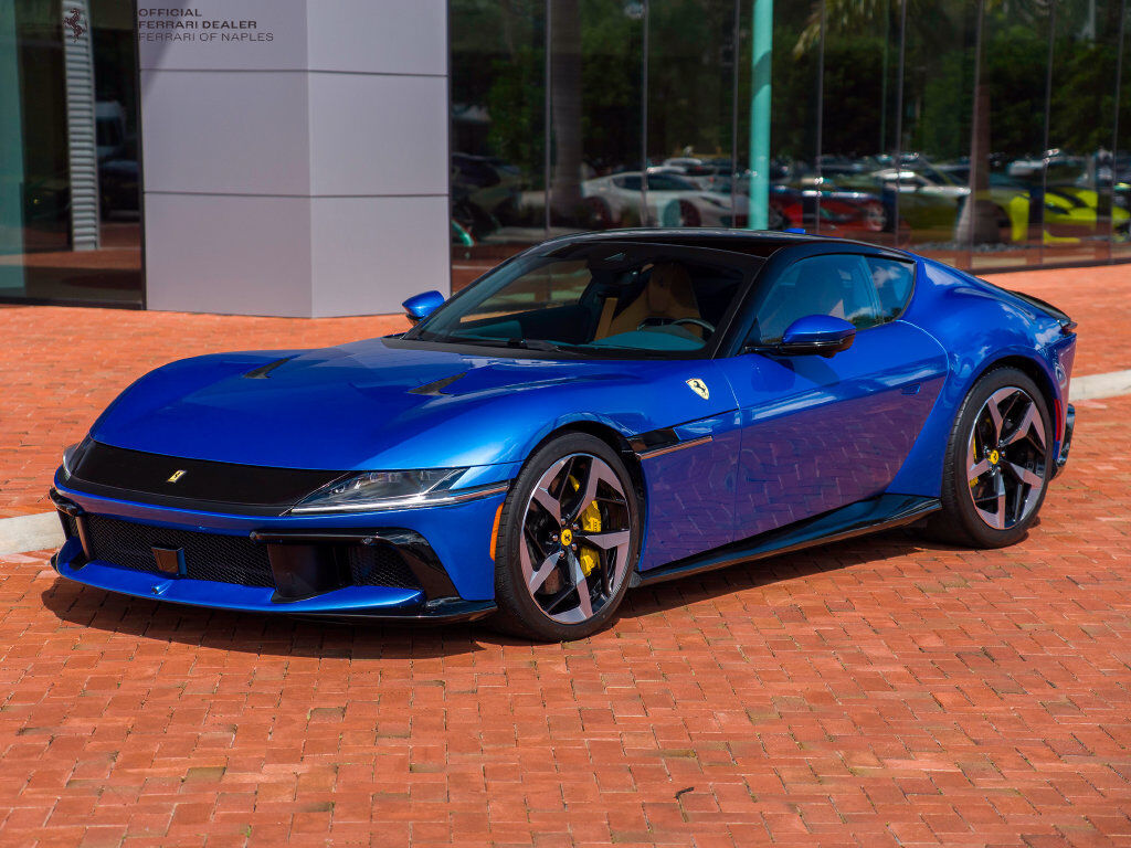 2025 FERRARI 12Cilindri