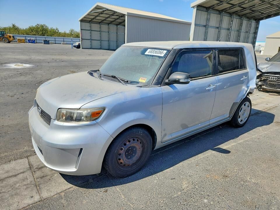 2010 TOYOTA SCION