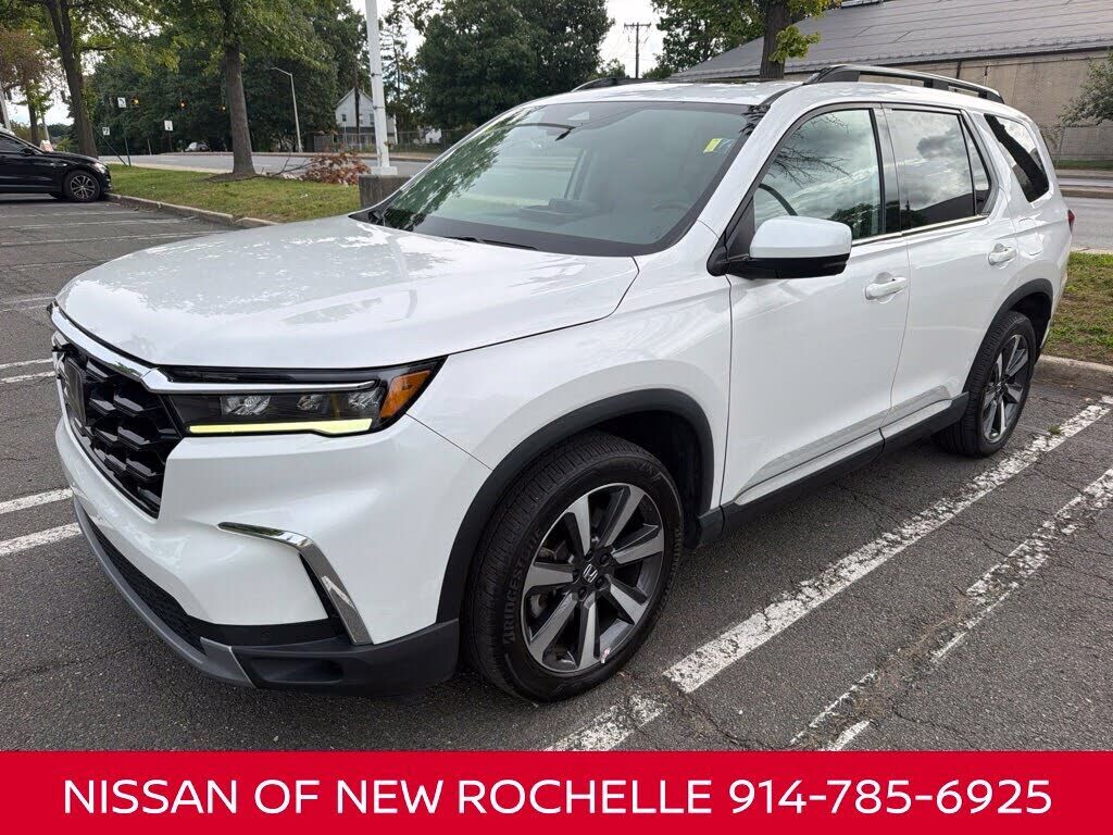 2023 HONDA Pilot