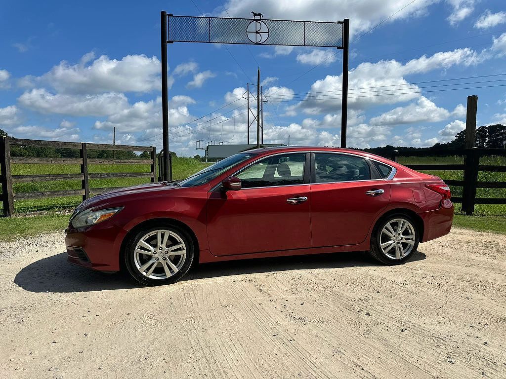 2016 NISSAN Altima