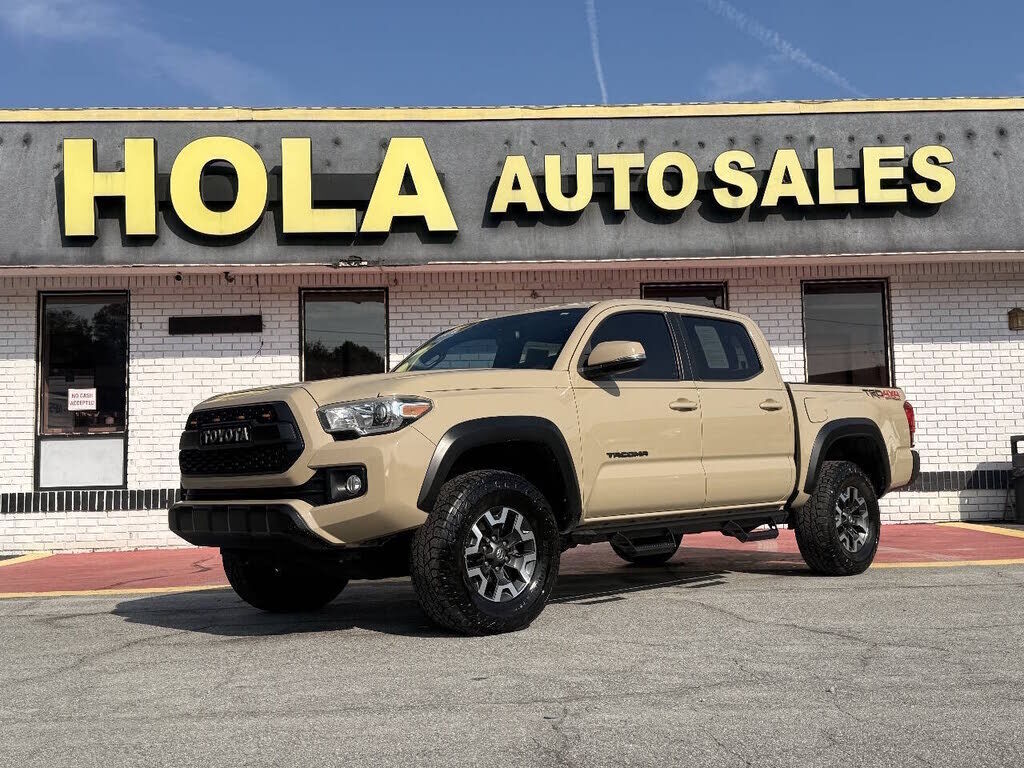 2017 TOYOTA Tacoma