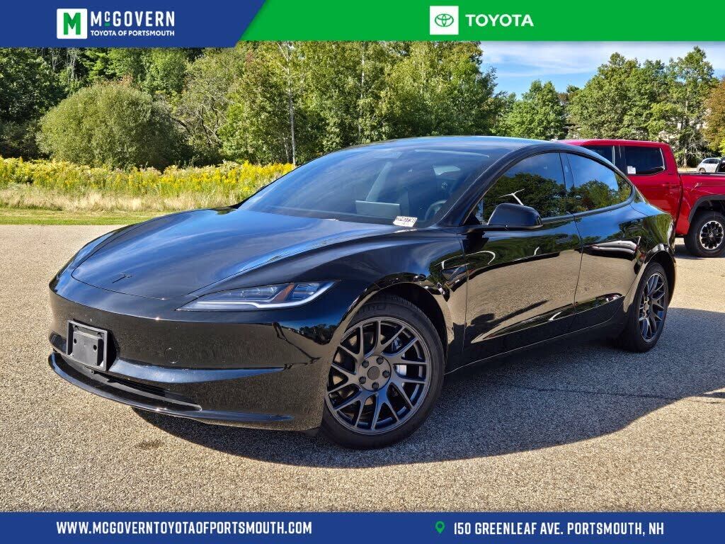 2026 TESLA Model 3