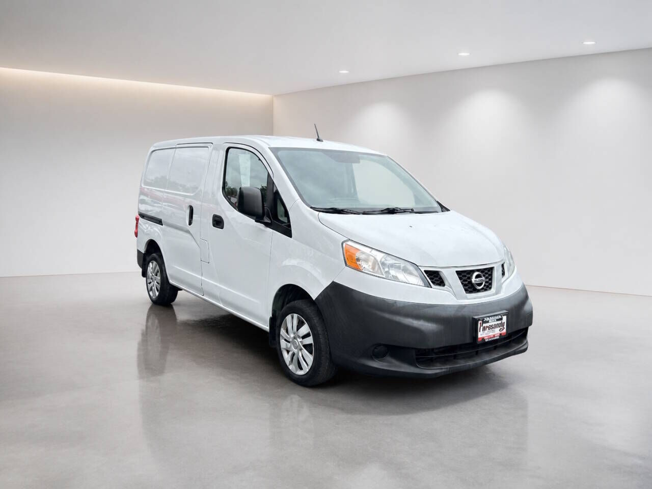 2015 NISSAN NV200