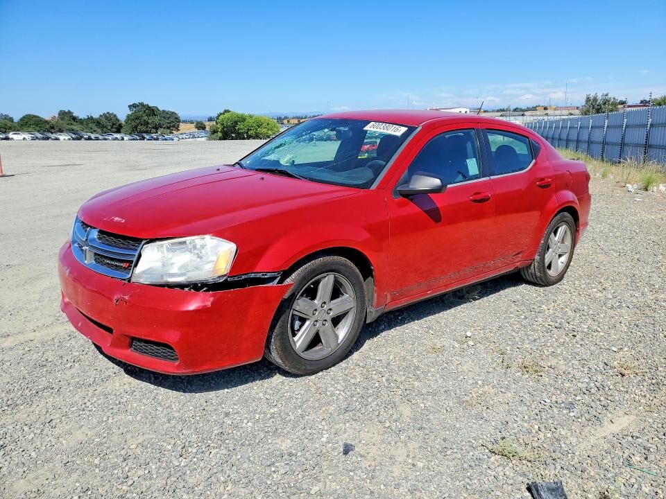 2013 DODGE Avenger