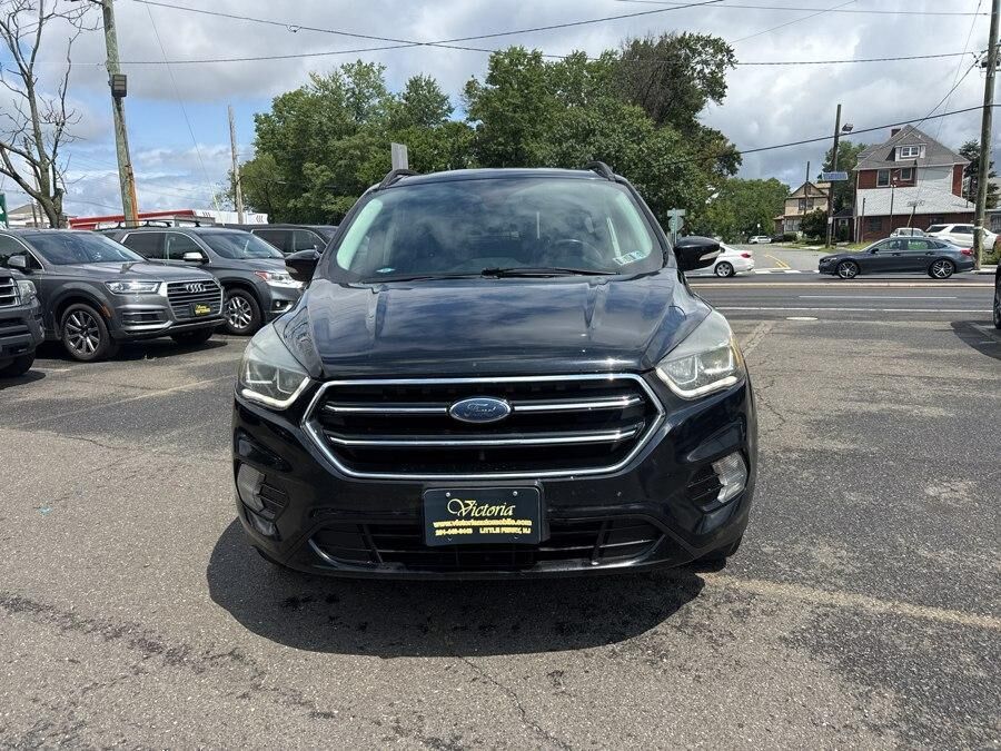 2017 FORD Escape