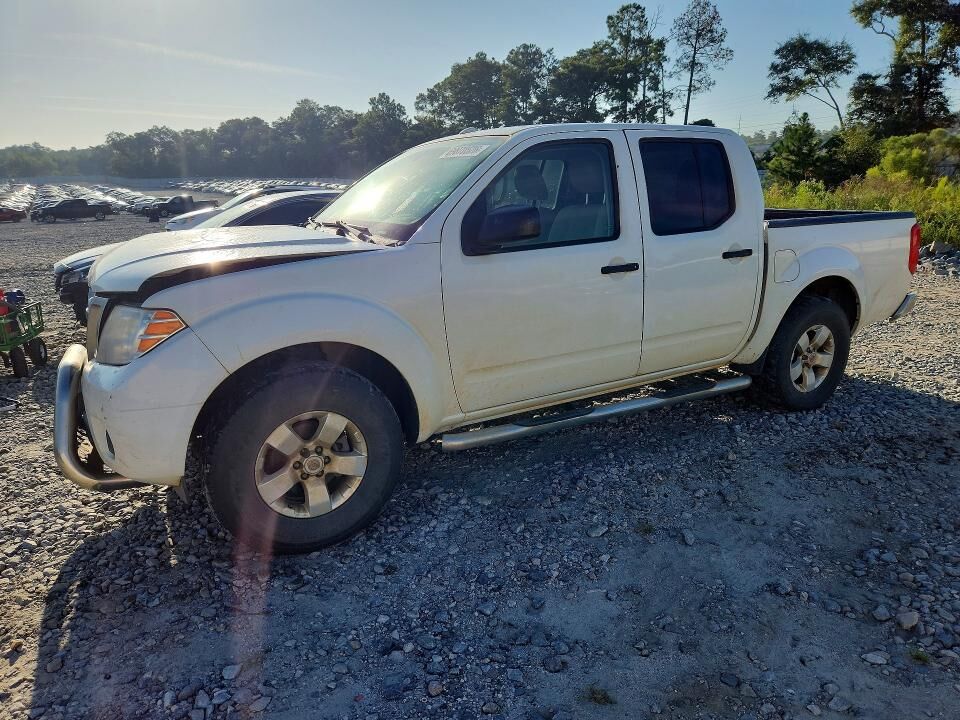 2013 NISSAN Frontier