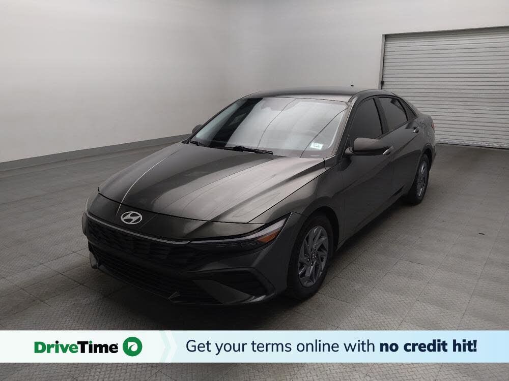 2024 HYUNDAI Elantra
