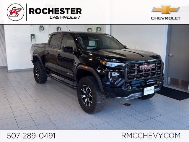 2024 GMC Canyon