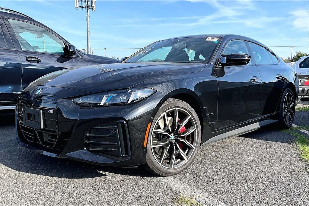 2025 BMW i4