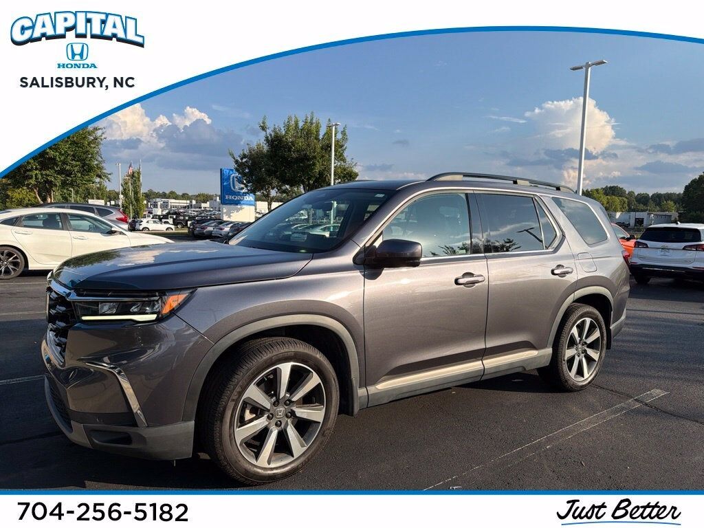 2023 HONDA Pilot